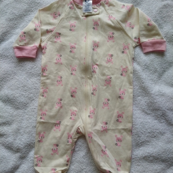 Gerber  footies pajamas size 0-3 Months - Picture 7 of 9